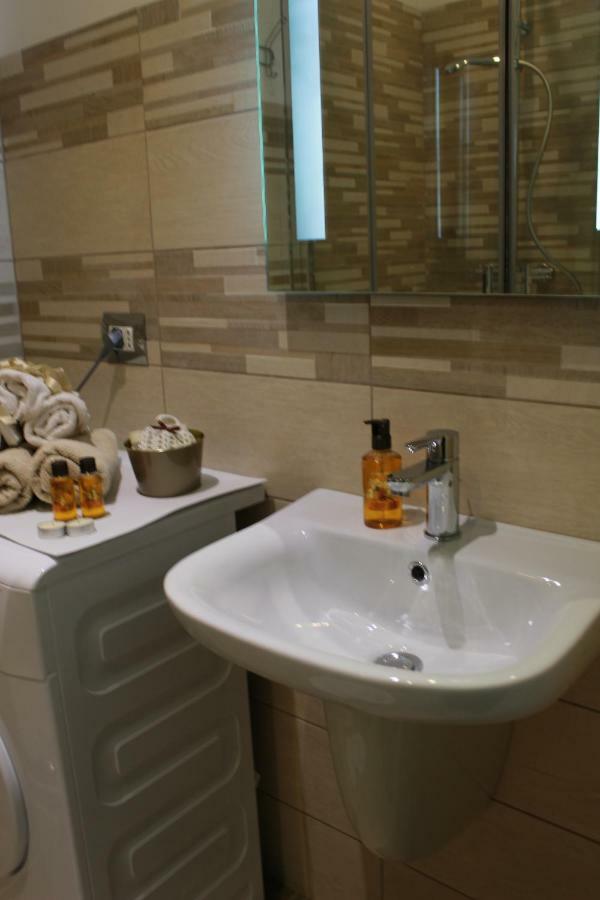 Le Dimore Di Magda Suite & Rooms 滨海波利尼亚诺 外观 照片